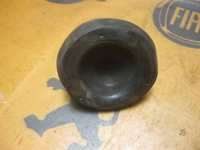 Проставка (резиновое кольцо) пружины задней, нижняя 8200380840 RENAULT
