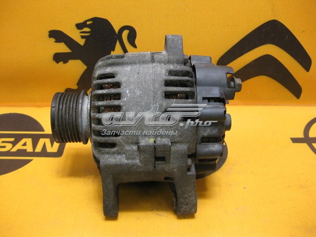 Генератор автомобильный 8200386806 RENAULT