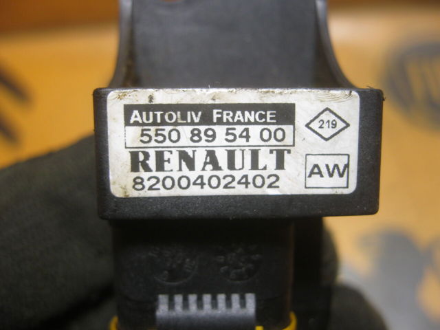 Датчик Айрбег передний 8200402402 RENAULT