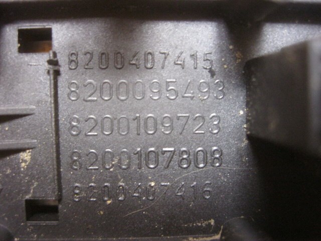 8200407415 RENAULT Кнопка включения аварийного сигнала купить в Павлоград