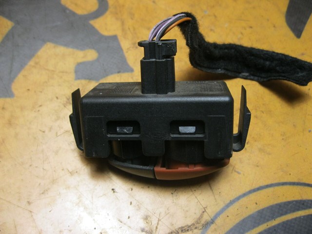 RENAULT 8200409382 в наличии Ровно