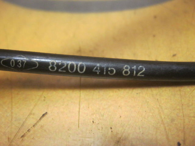 Передний датчик АБС 8200415812 RENAULT