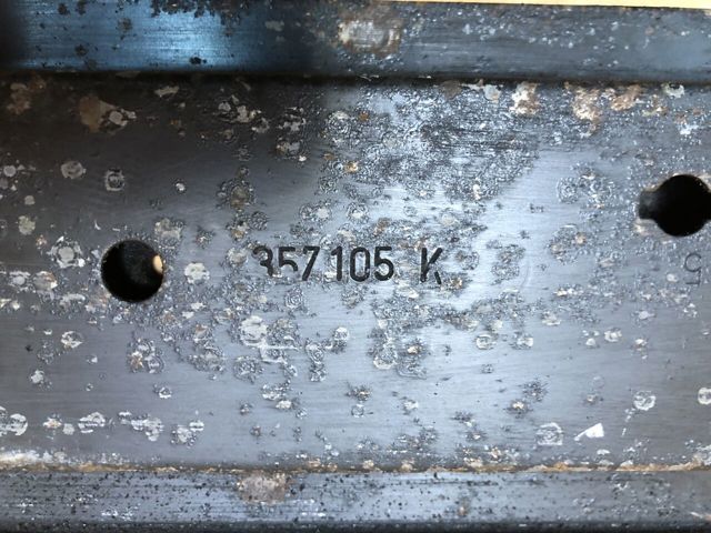RENAULT 8200431050 Балка радиатора нижняя в наличии Чернигов