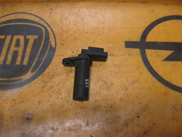 Датчик оборотов коленвала 8200434068 RENAULT