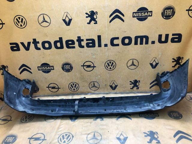 RENAULT 8200436722 Бампер задний в наличии Львов