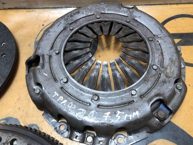 RENAULT 8200474648 Маховик двигателя в наличии Харьков