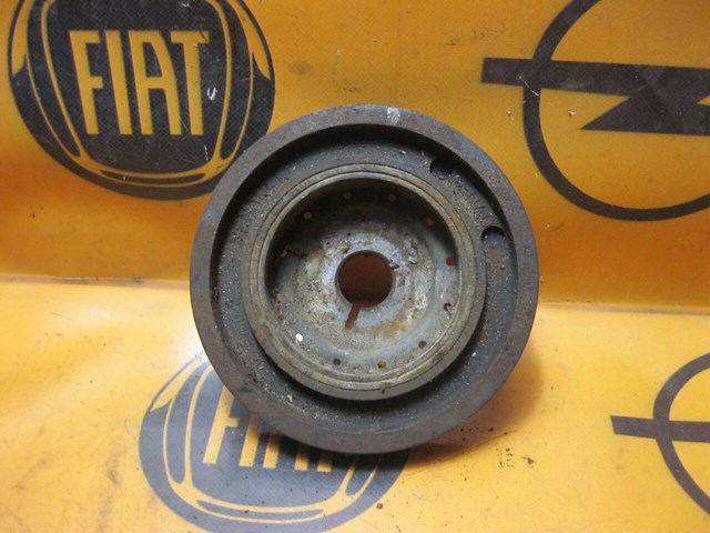 RENAULT 8200477938 Шкив коленвала в наличии Черновцы