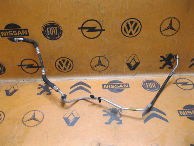 Шланг кондиционера, от радиатора к испарителю 8200497083 RENAULT