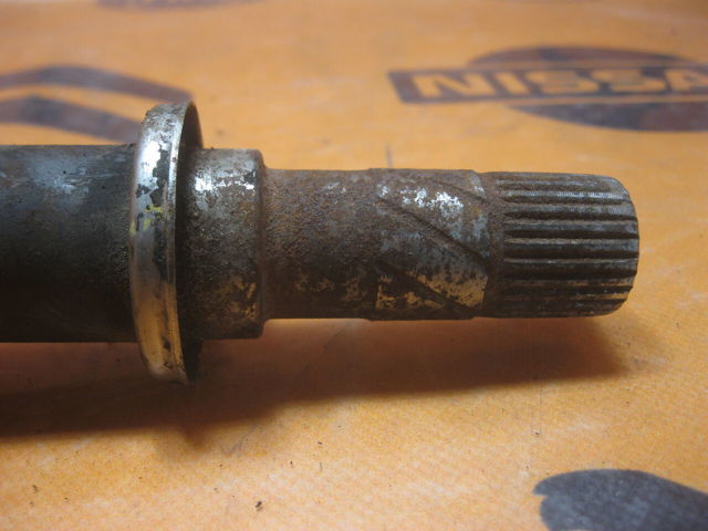 Привод передний правый 8200499586 RENAULT