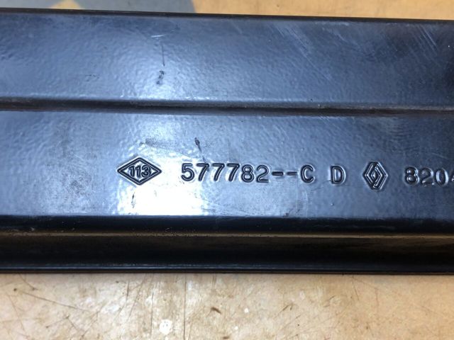 8200577782 Рельс направляющей сдвижной двери центральный правый купить Черкассы