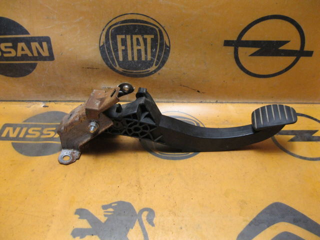 8200590252 RENAULT купить в Харьков