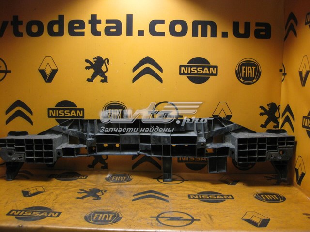 8200649332 Усилитель бампера заднего купить Киев