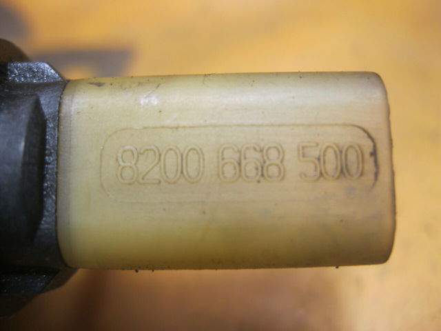 Ограничитель частоты вращения коленчатого вала двигателя 8200668500 RENAULT