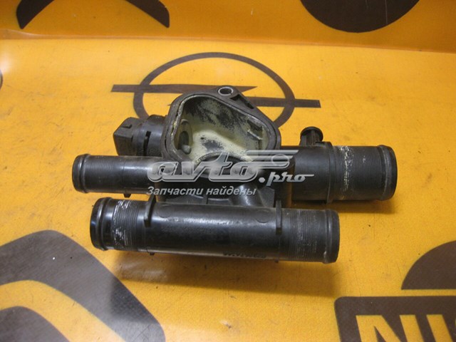RENAULT 8200674366 Термостат в наличии Ирпень
