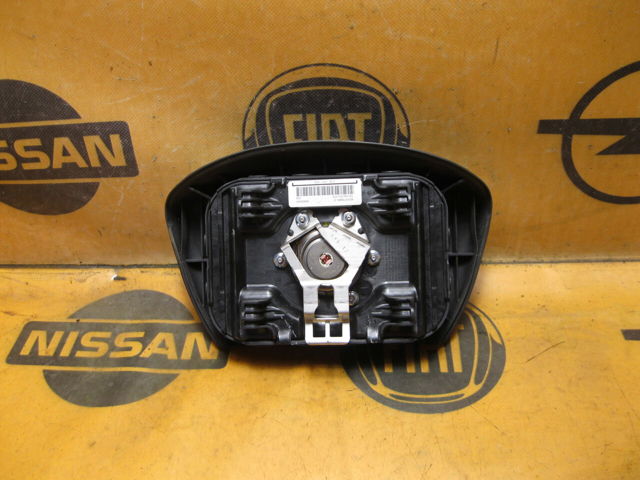 RENAULT 8200676895 Подушка безопасности водителя в наличии Тернополь