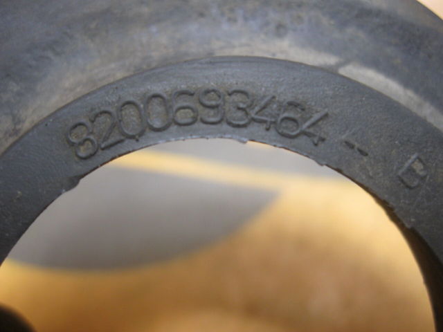 RENAULT 8200693464 Проставка (резиновое кольцо) пружины задней нижняя в наличии Павлоград