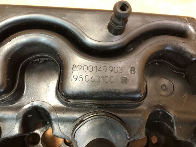 8200714033 RENAULT Клапанная крышка купить в Киев