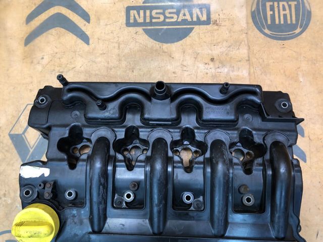 RENAULT 8200714033 Клапанная крышка в наличии Львов