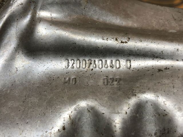 8200748440 RENAULT Защита (тепловой экран) выпускного коллектора купить в Ужгород