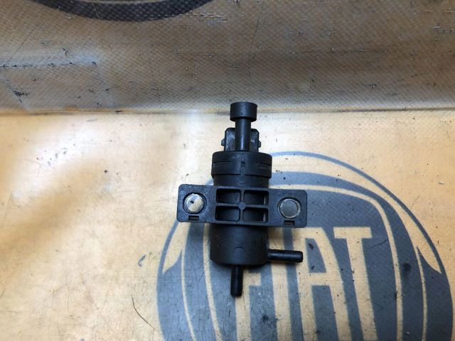 RENAULT 8200762597 Клапан соленоид регулирования заслонки EGR в наличии Хмельницкий