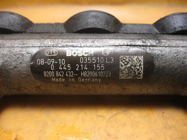 Топливная рампа 8200842432 RENAULT