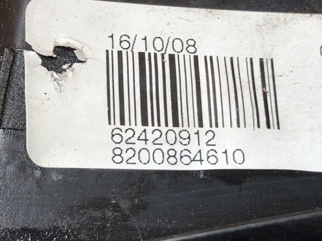Правый стоп 8200864610 RENAULT