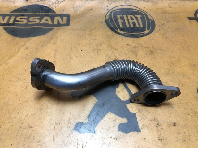 Шланг (патрубок) радиатор EGR, обратка 8200889753 RENAULT