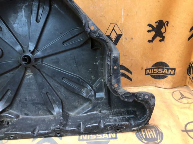 8200890248 RENAULT Облицовка багажного отсека нижняя купить в Ирпень