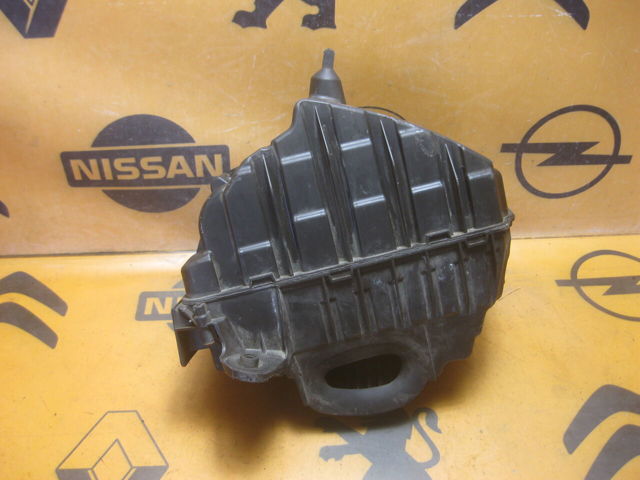 Коробка фильтра 8200947663 RENAULT