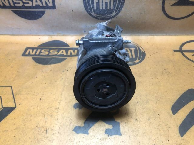 Компрессор хладагента 8200958328 RENAULT