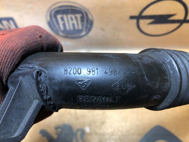RENAULT 8200981498 Патрубок интеркулера в наличии Полтава