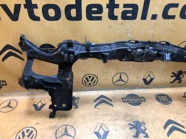 8201130847 RENAULT Рамка радиатора купить в Ровно