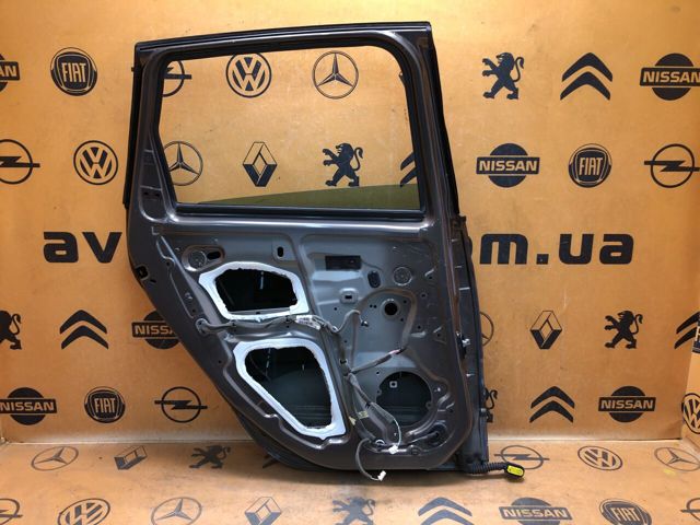 RENAULT 821012747R Дверь задняя левая в наличии Ирпень