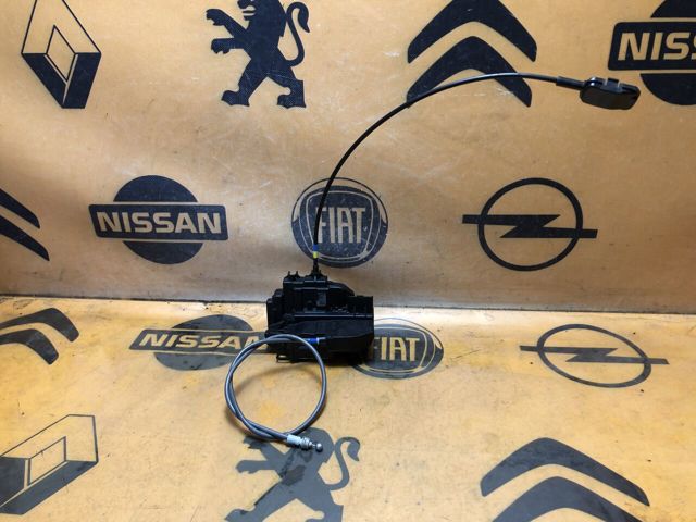 825009U10B NISSAN Замок двери задней правой купить в Львов
