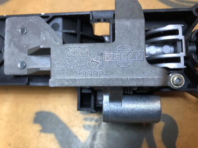 826119U01A NISSAN Держатель наружной ручки двери задней левой купить в Чернигов