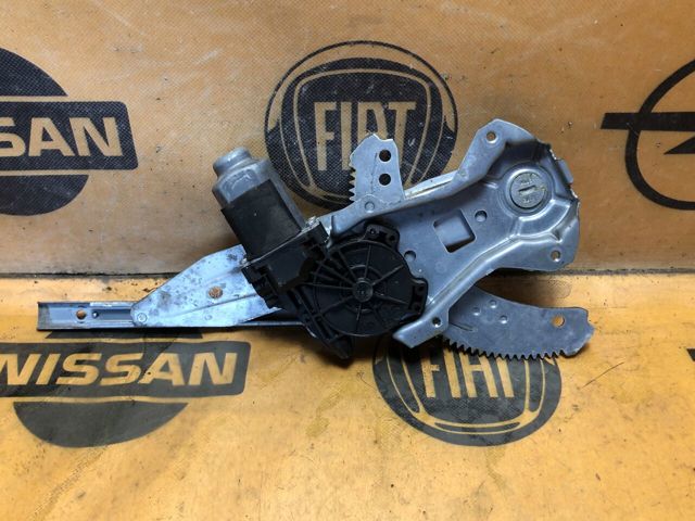 827019U000 NISSAN Механизм стеклоподъемника двери задней левой купить в Ужгород