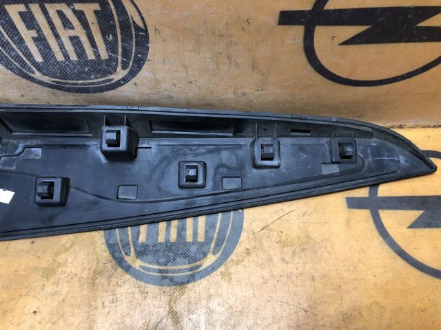 828772096R RENAULT Молдинг задней левой двери купить в Чернигов