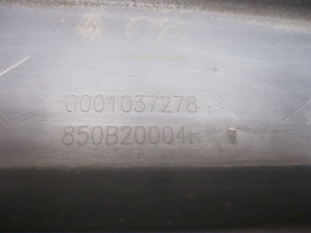 RENAULT 850B20004R Задний бампер в наличии Ровно