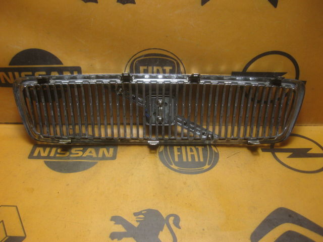 Решетка радиатора 8659875 VOLVO