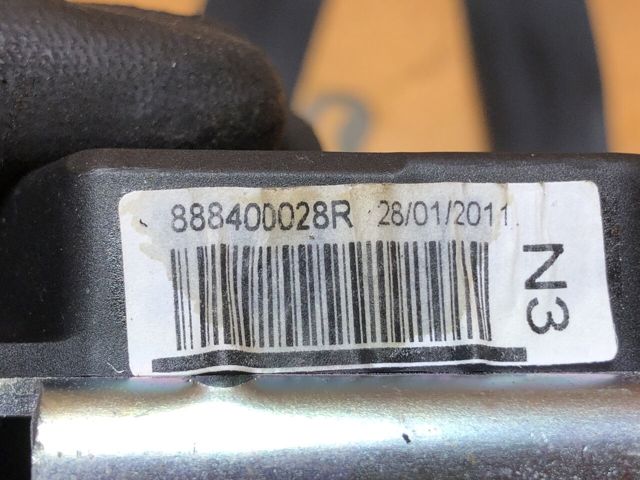 Ремень безопасности задний правый 888400028R RENAULT