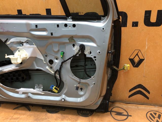9002W0 PEUGEOT Дверь передняя левая купить в Одесса