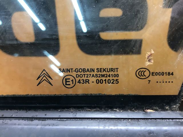 PEUGEOT 9002W0 Дверь передняя левая в наличии Ирпень