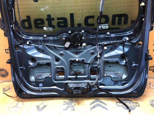 901001385R RENAULT Крышка багажника купить в Павлоград