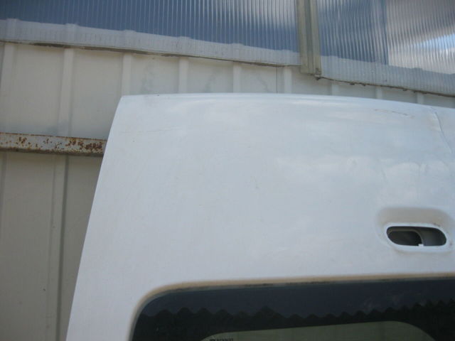 901019505R RENAULT Дверь фургона задняя распашная левая купить в Кривой Рог