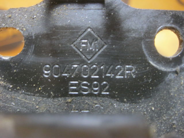 904702142R RENAULT Ограничитель открывания двери задний купить в Житомир