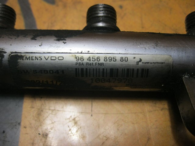 9645689580 PEUGEOT Распределитель топлива (рампа) купить в Чернигов