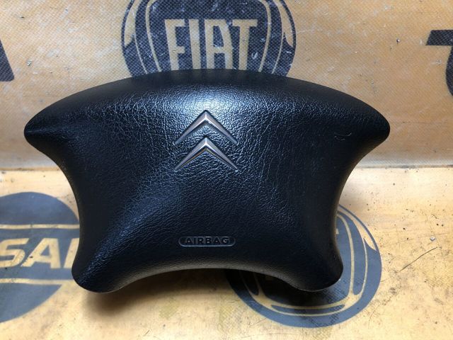 Подушка безопасности водителя 96470413XT PEUGEOT