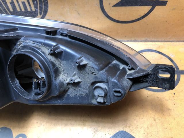 9660236180 PEUGEOT Левая фара купить в Запорожье