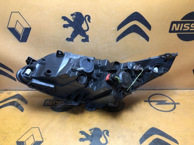 9684382280 PEUGEOT Фара правая купить в Чернигов