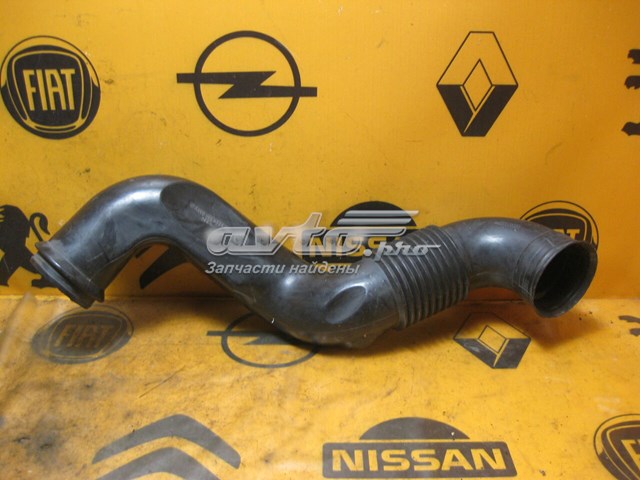 Воздухозаборник A0000949308 MERCEDES